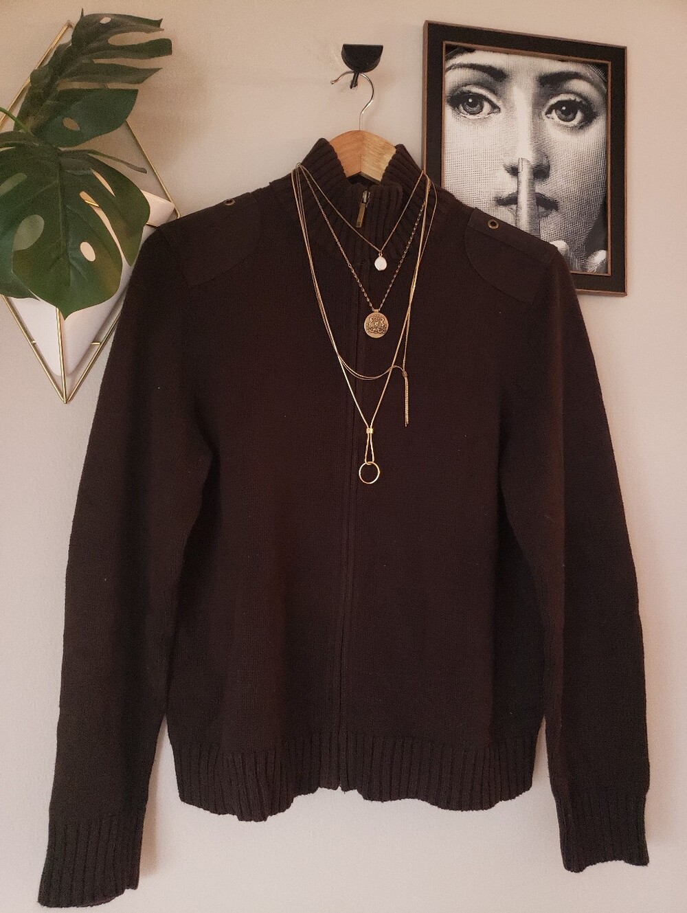 Women’s Chocolate Brown Sweater Patched Shoulders Equestrian Old Money Heritage